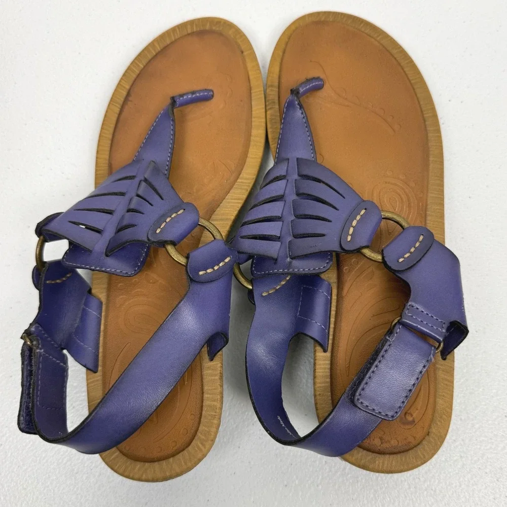 Clarks purple thong